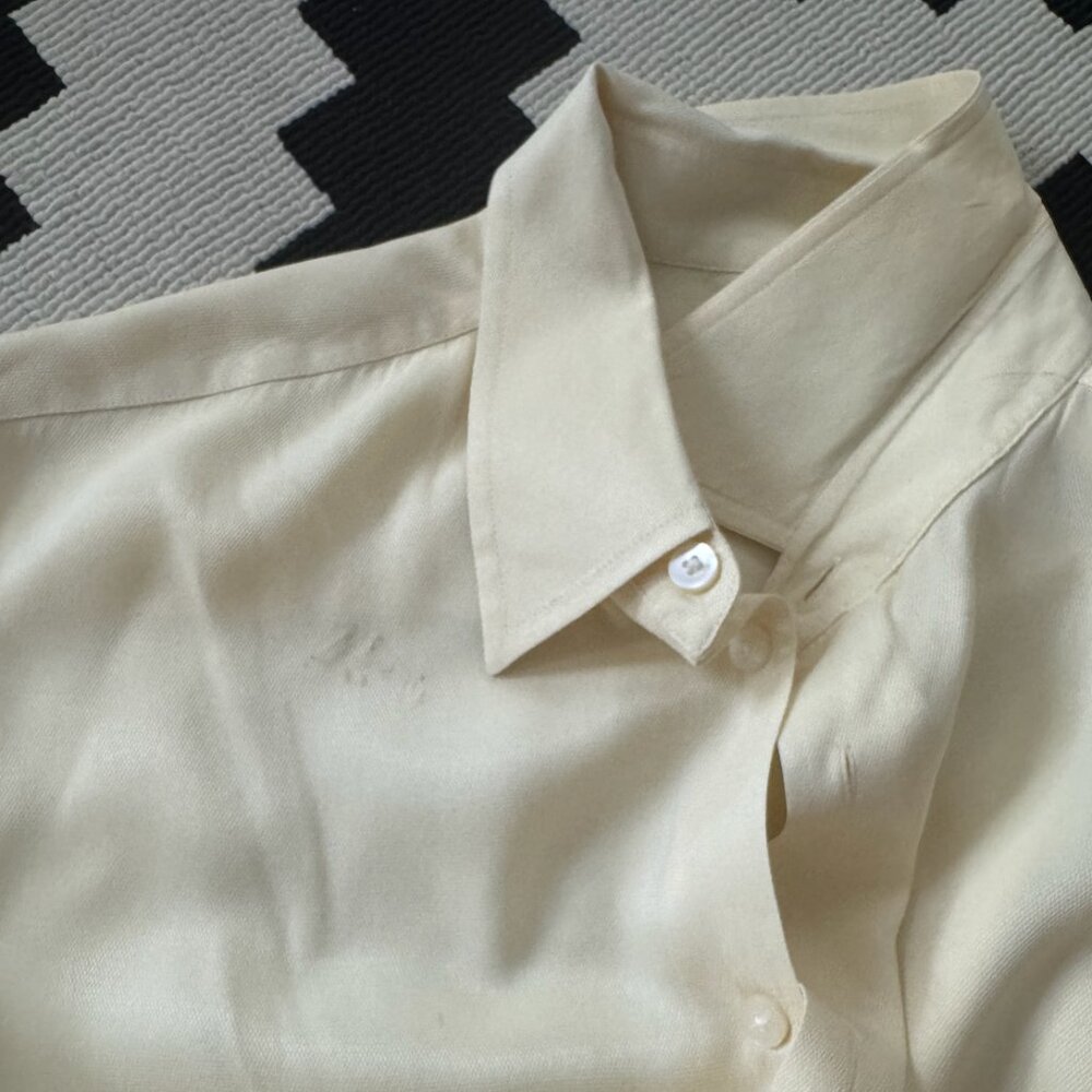 Men's Murano Yellow 100% Silk Button up Short Sleeve Shirt - Picture 4 of 5